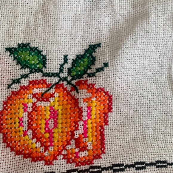 Vintage Vibrant Floral Cross Stitch Linen Trio Decor - Picture 7 of 9